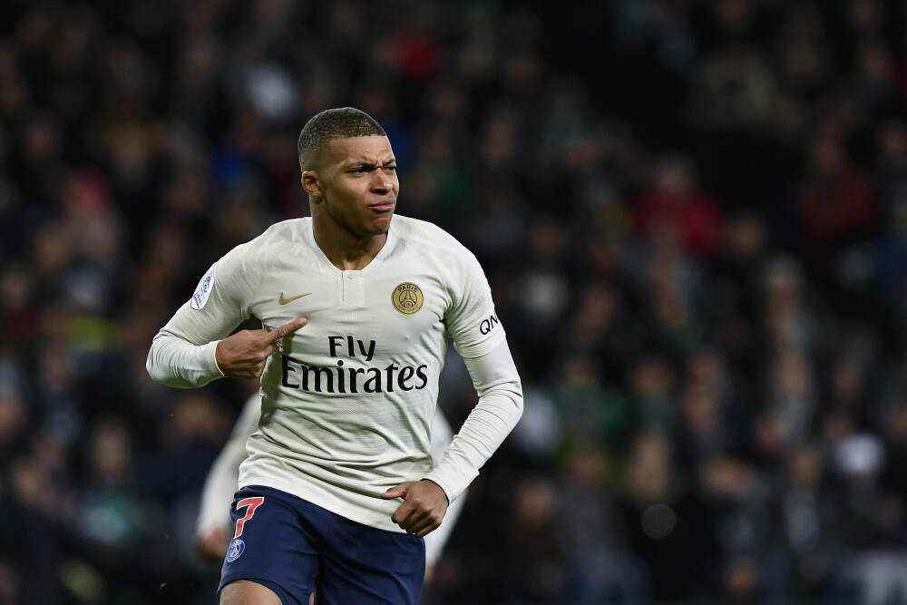 租借+强制买断！意媒：国米和费内巴切正谈判 但弗拉泰西想去尤文